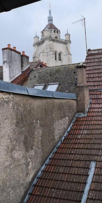 Duplex Au Centre Ville, Dans Cour Interieure Calme Дол Екстериор снимка